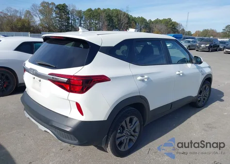 2023 Kia Seltos Lx z USA, uszkodzony, nr VIN KNDEPCAA2P7385329